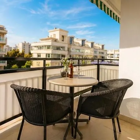 Larysol Apartment Marbella