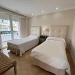 Larysol شقة